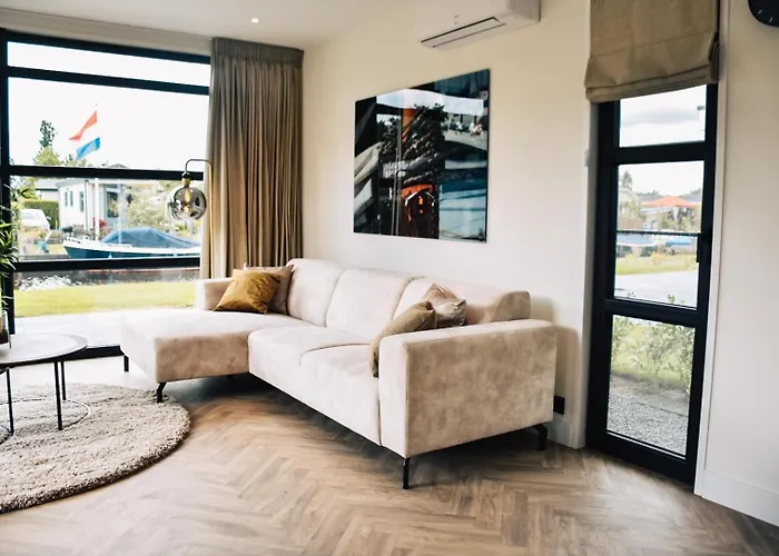 度假居 Marinapark Residentie Nieuw 鲁斯德雷赫特