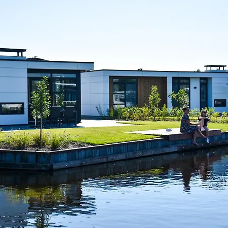 Marinapark Residentie Nieuw 루즈으레트